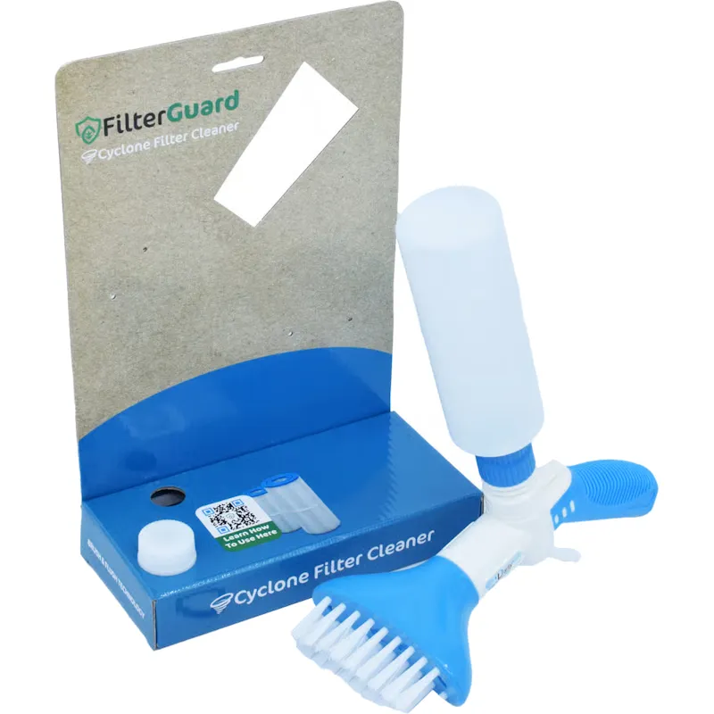 Darlly Cyclone Filter Cleaner utanför sin FilterGuard-förpackning, med borste och sprutmunstycke synliga.